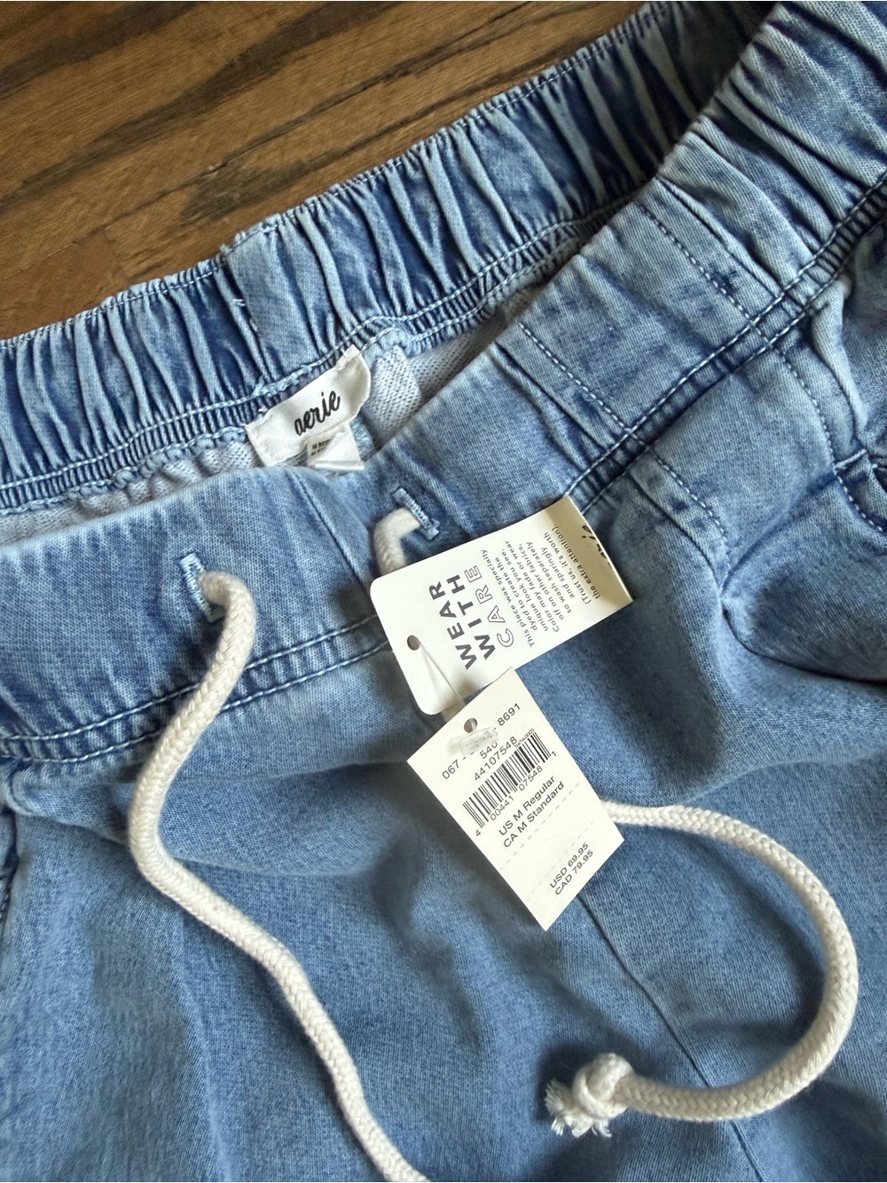 Aerie Wide Leg Pull-On Jeans in Light Blue -new with tags - Picture 3 of 4